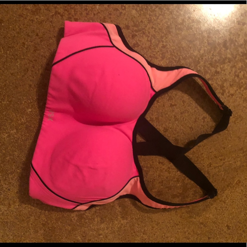 VS sport bra